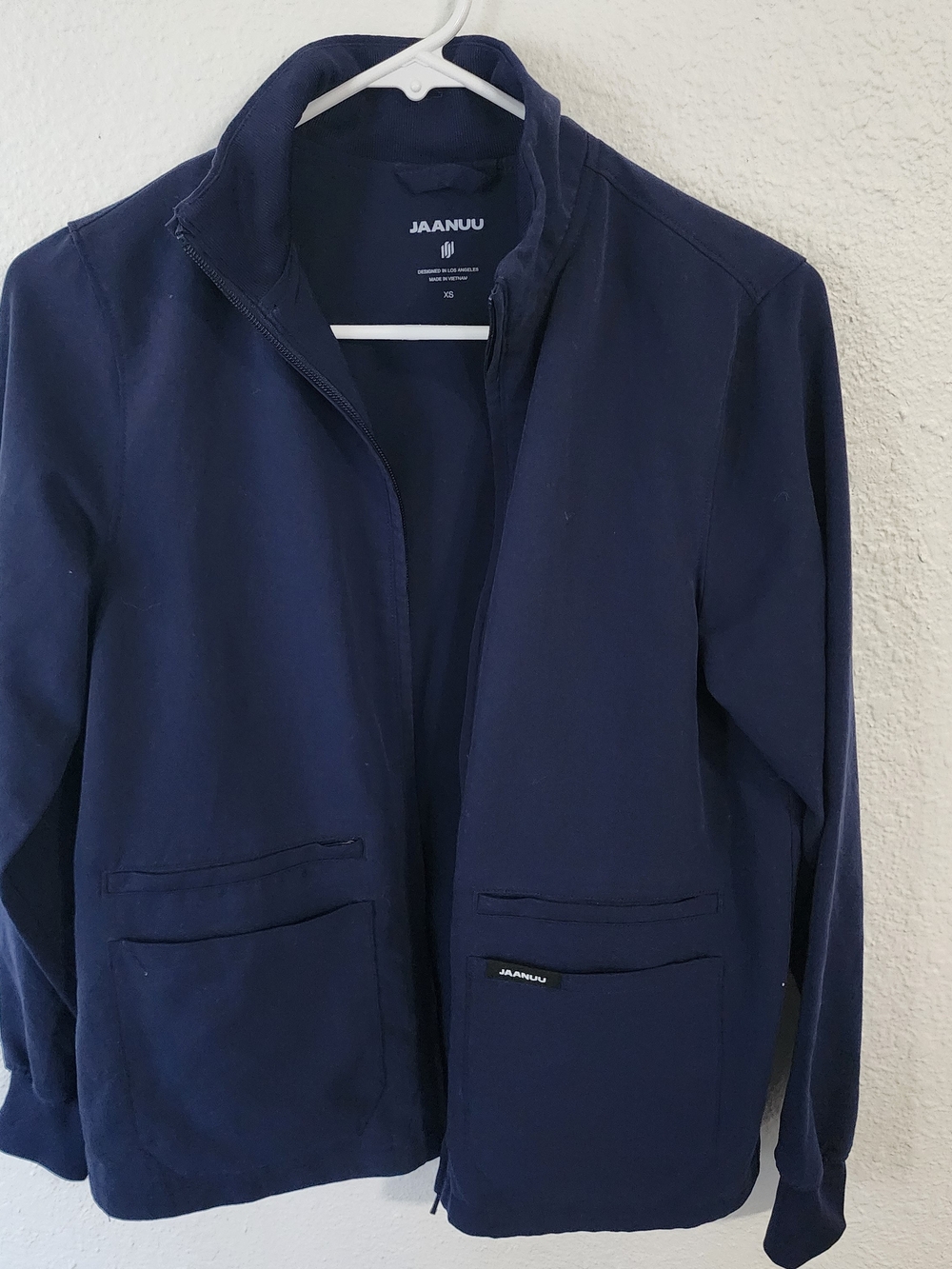 Jaanuu Navy Zip-Front Scrub Jacket